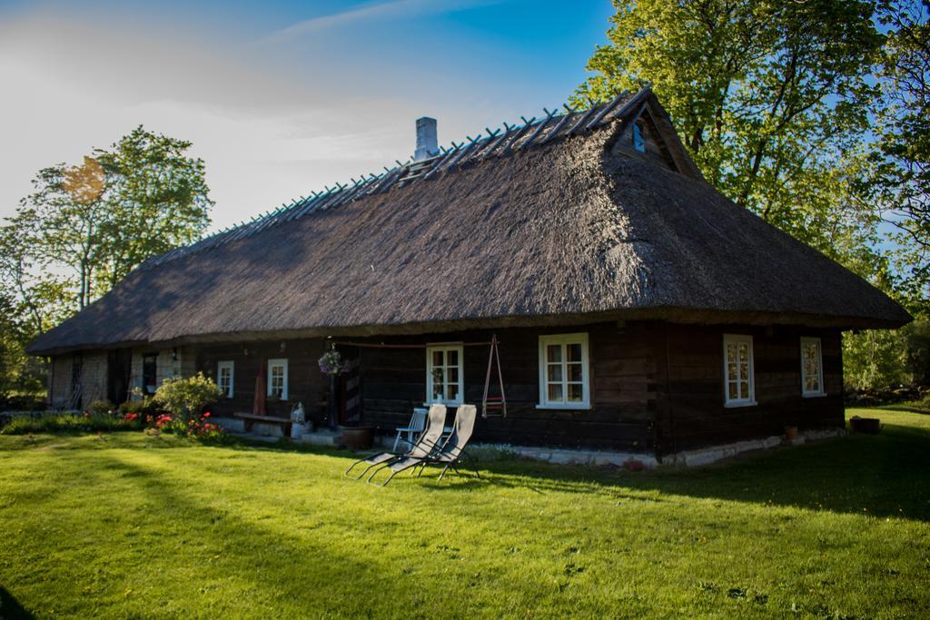 Kuusetuka Tourism Farm Villa Pahkla Exterior photo
